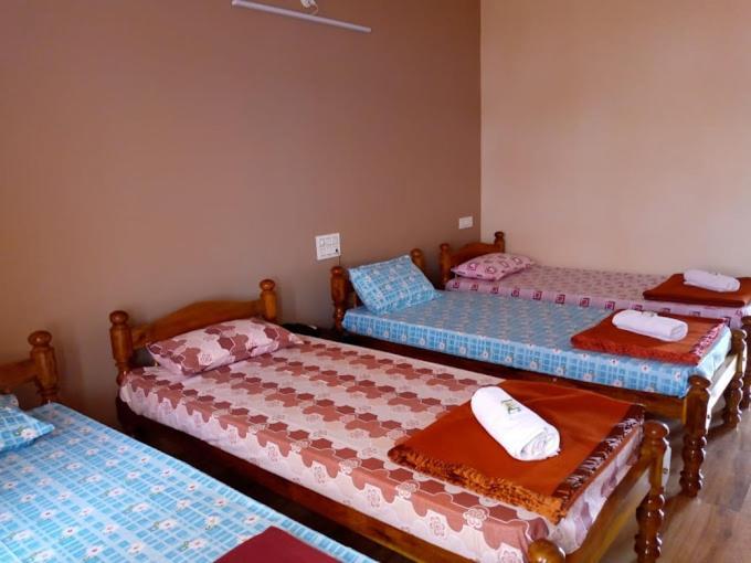 White Elephant Restaurant & Cottages Gokarna Гокарна Екстер'єр фото